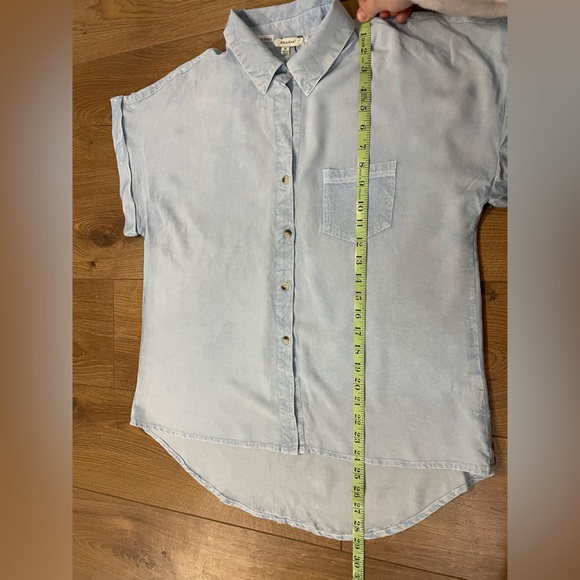 Sim & Sam Short Sleeve Casual Button Down Shirt Long Back Denim Style XL - Picture 4 of 5